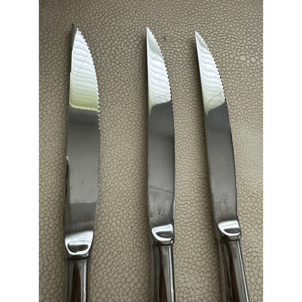 Set of 3 Serrated Korea Steak Knives Stainless 9 1/8